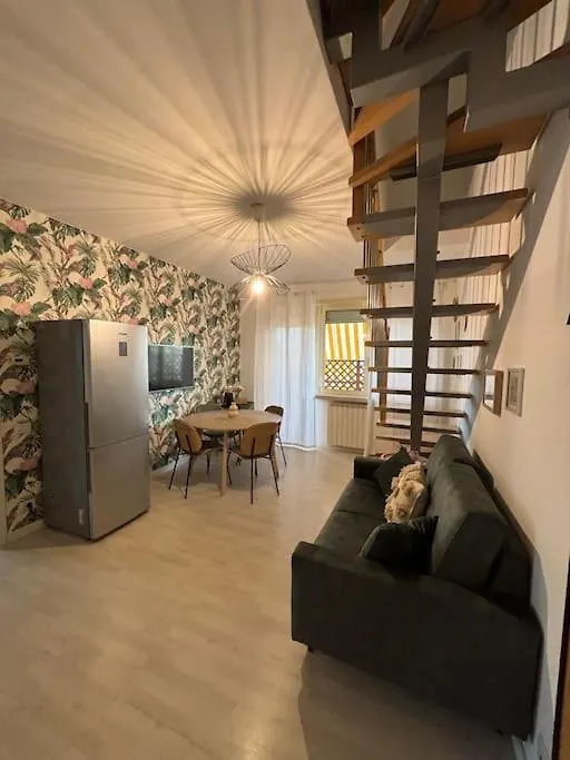 Green Nest - 2 Camere 2 Bagni Parcheggio Gratuito Werona